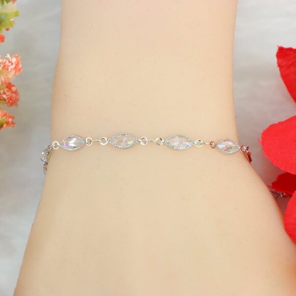 "New Beautiful Design Bracelet for Women/Girls, Gift, B795 - Picture 6 of 10